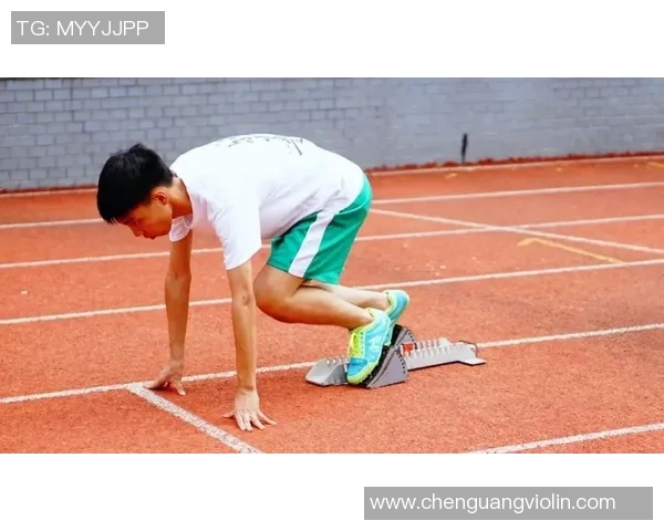 足球明星的百米冲刺挑战赛展现速度与激情的巅峰对决