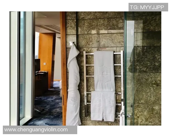 足球明星名字全景展示让你一览无余的足球传奇人物风采与成就